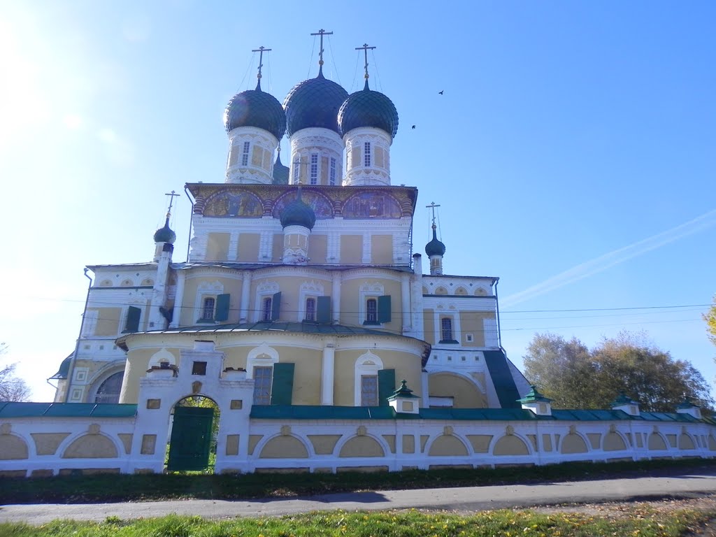 Tutayev, Yaroslavl Oblast, Russia by Максим Б