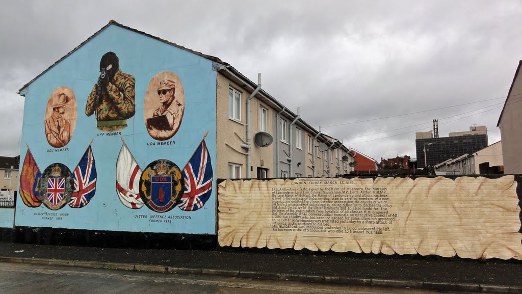 Murals at Shankill, Belfast by Colin W