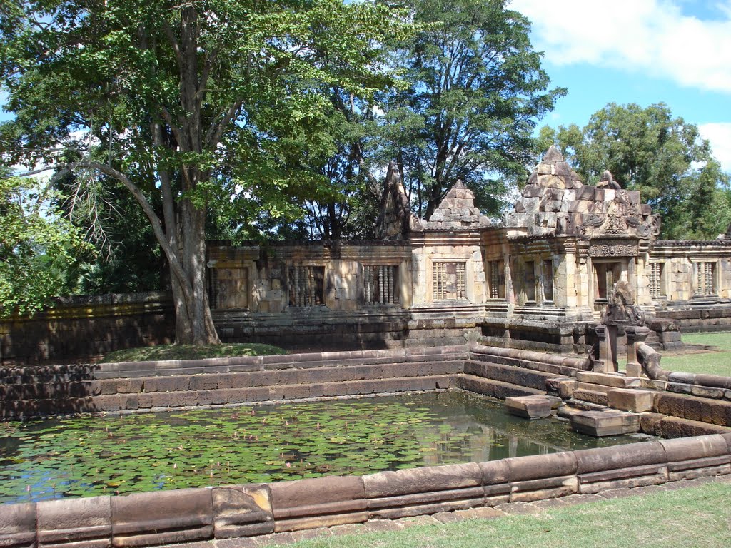 PRASAT MUANG TAM by Klaes