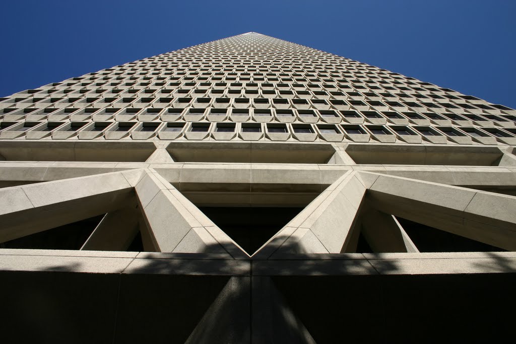 TRANSAMERICA PYRAMID - SAN FRANCISCO by José Luis Pandelo