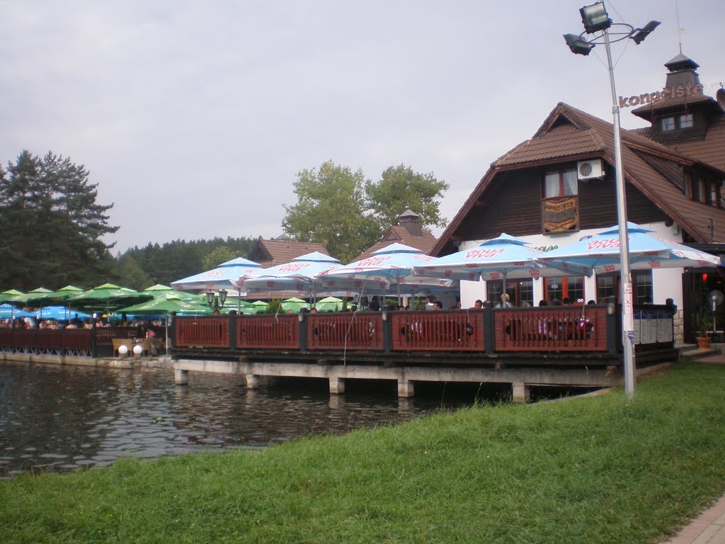 Jezero, Zlatibor, Serbia by žeža