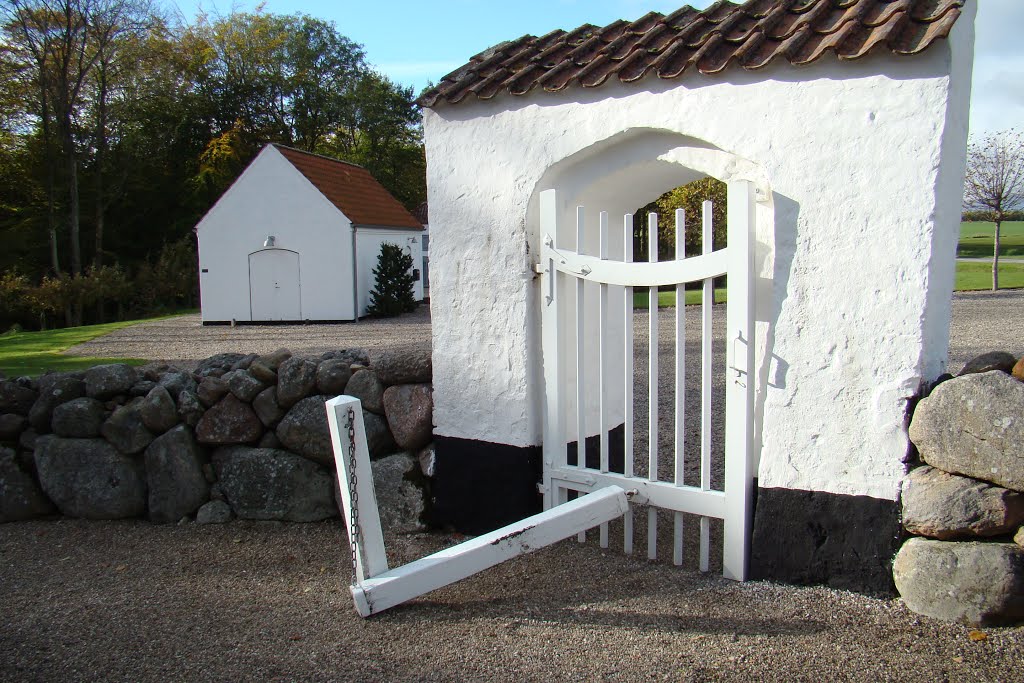 Ved Vonsbæk Kirke by papkassen