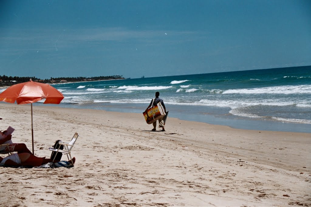 Porto de Galinhas - Boreté - artista plástico (march 2008) by matu0909