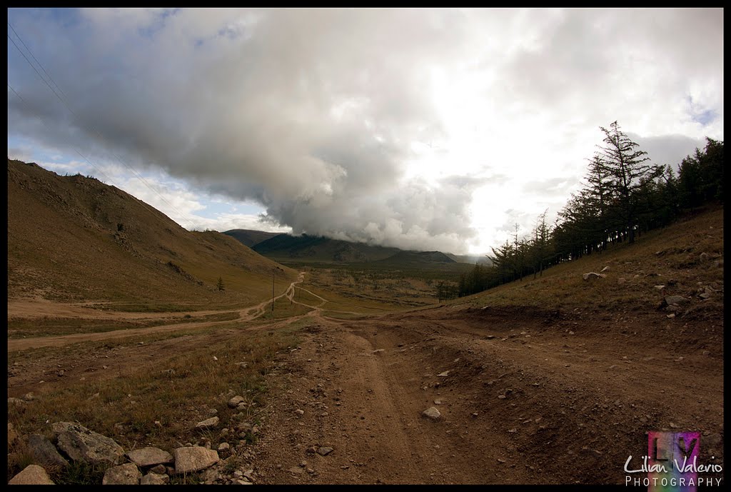 Khorgo Volcano Road by L.V. Pht