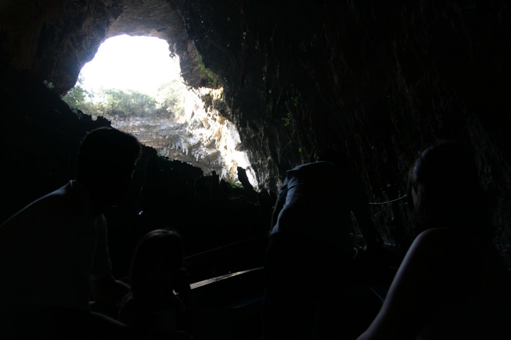 Inside Melissani caves by kevinc