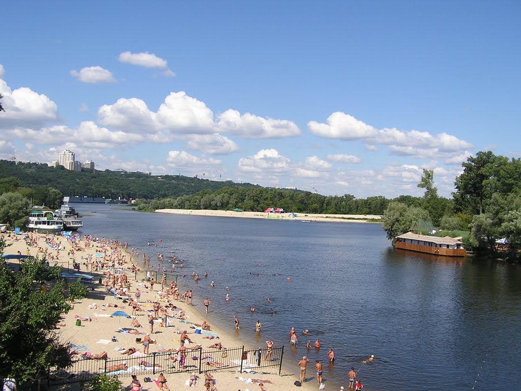 Sunbathing at the Dnieper River by Avantgarditis