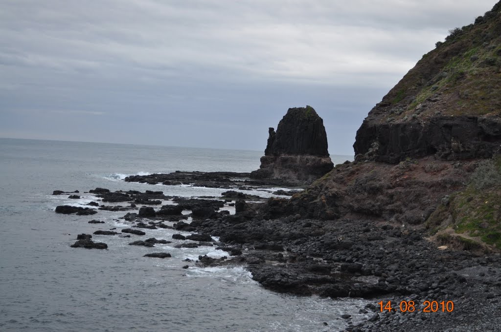 Cape Schanck VIC 3939, Australia by Kushan Athukorala