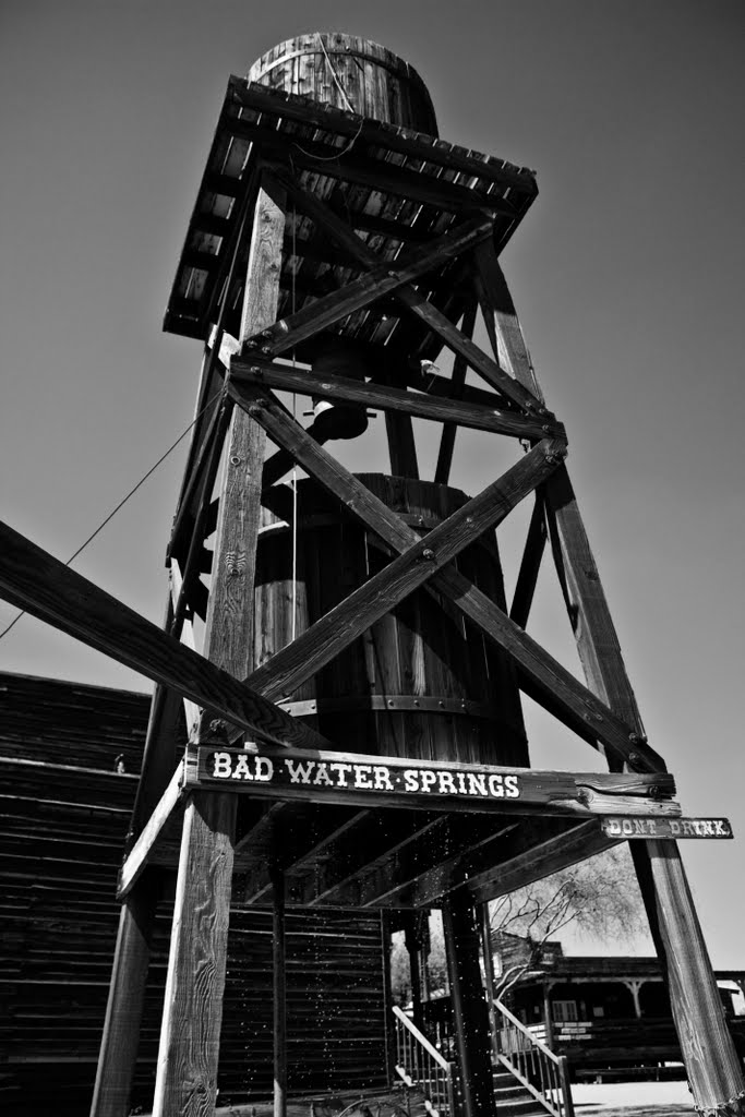 Bad Water Tower by ollyhitchman