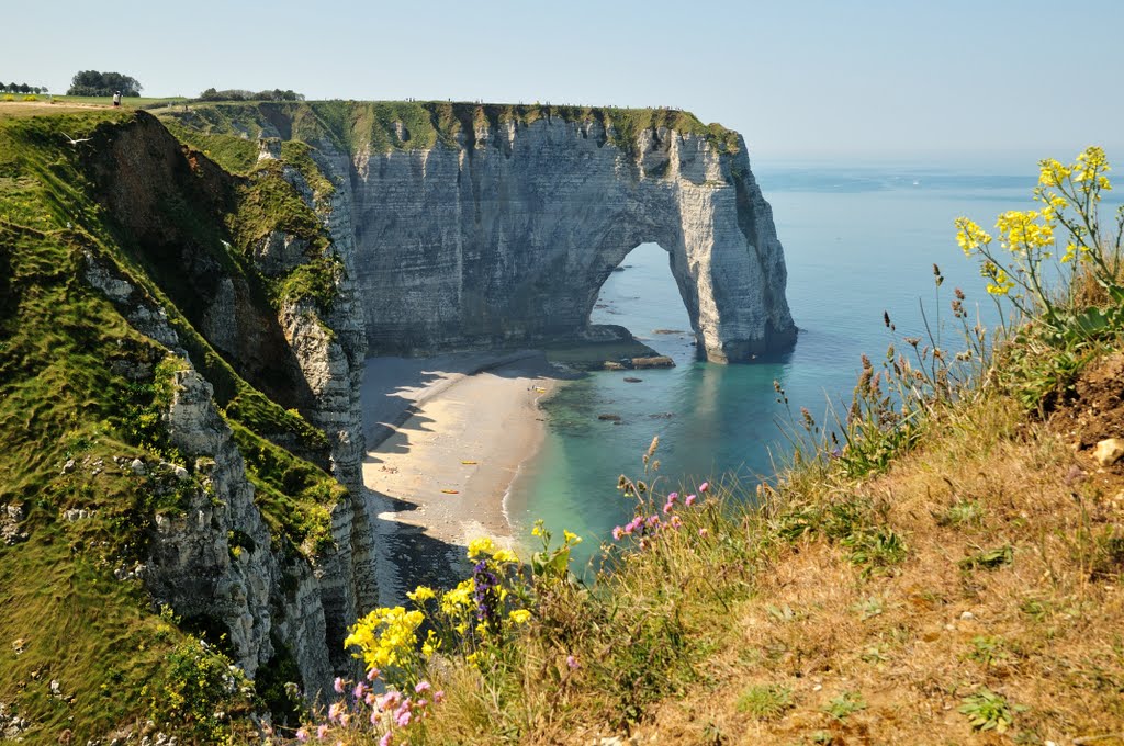 Etretat by Jan A.B. de Zwarte