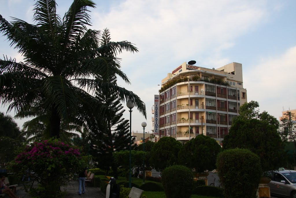 Buildings by Ngọc Viên Nguyễn