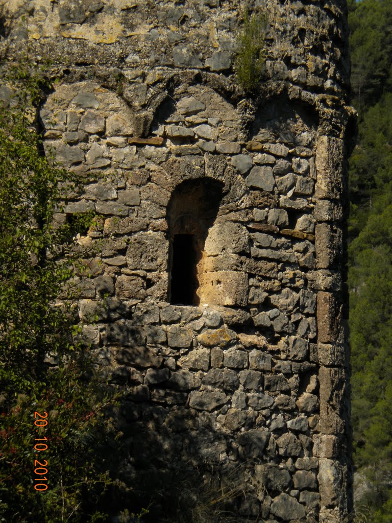 Castell de Marmellar by jlluchpeluts