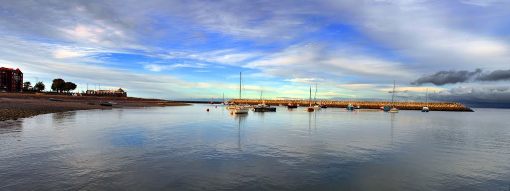 Rhos on sea by snowdonia-photo.co.u…