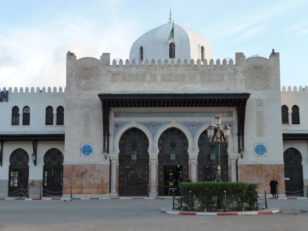 Hai Sidi El Bachir, Oran, Algeria by Amine TIG