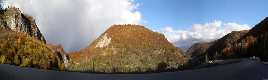 Panoramă Peştera Bolii by Sorin Pavel (pvlsori…