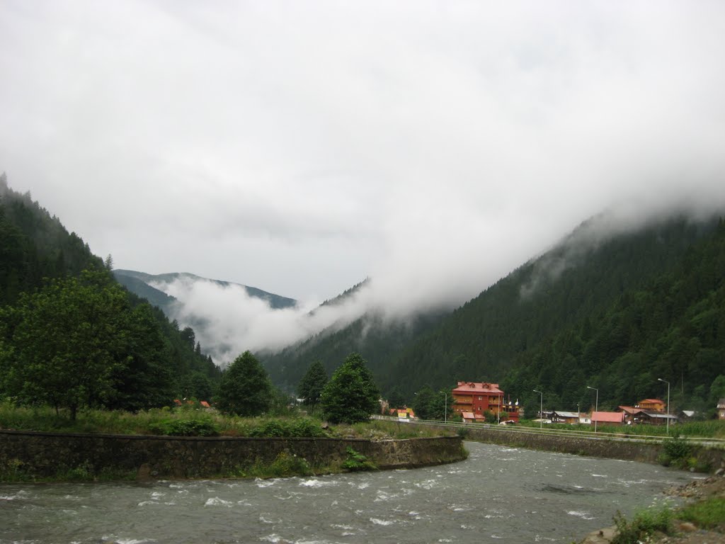 Uzungöl Manzaraları 25.07.2009 Muzaffer BAKIRTAŞ by Muzaffer BAKIRTAŞ