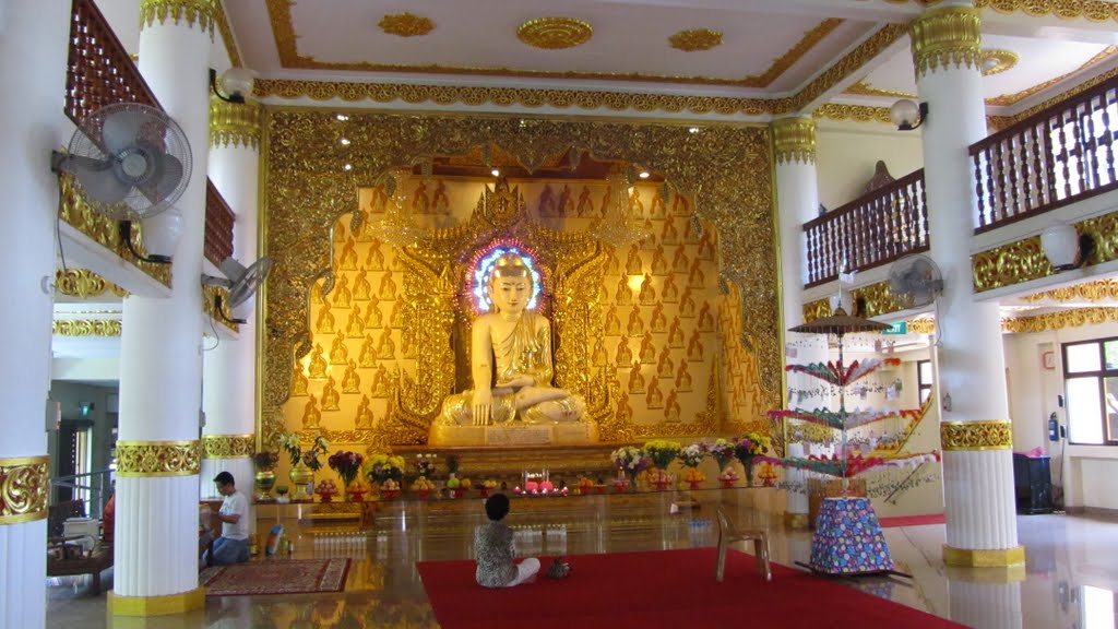 Burmese Buddhist Temple 缅甸玉佛寺 by richardkwok