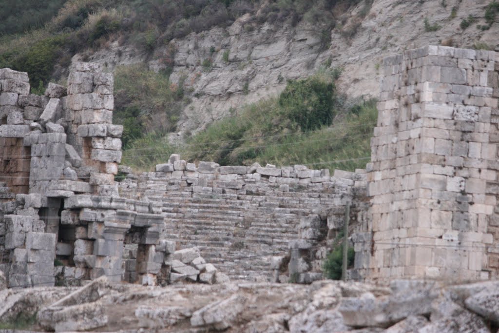 PERGE by Ali Cem GüLLüADA (by…