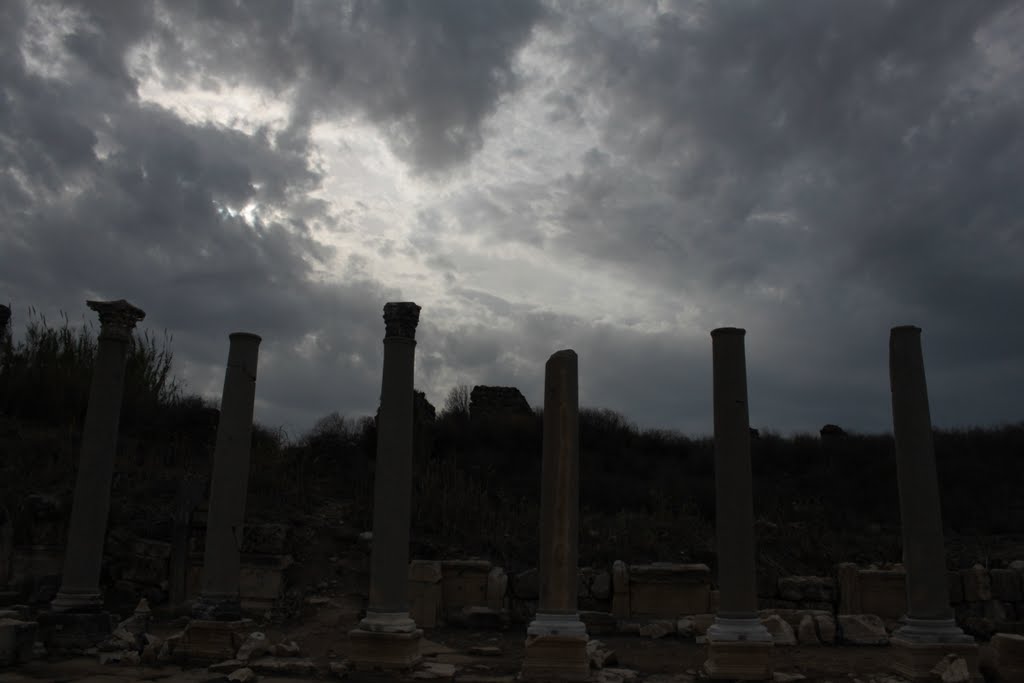 PERGE by Ali Cem GüLLüADA (by…