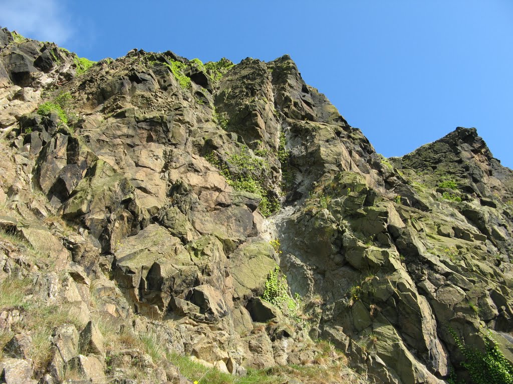 May 2008 - Edinburgh, Scotland. Close-up of the Salisbury Crags in Holyrood Park. by BRIAN ZINNEL