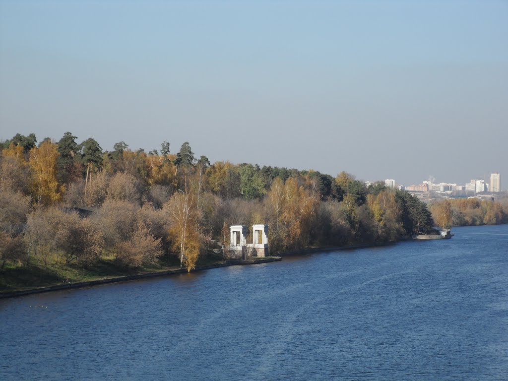 Khoroshevo-Mnevniki District, Moscow, Russia by Виталий Крашениннико…