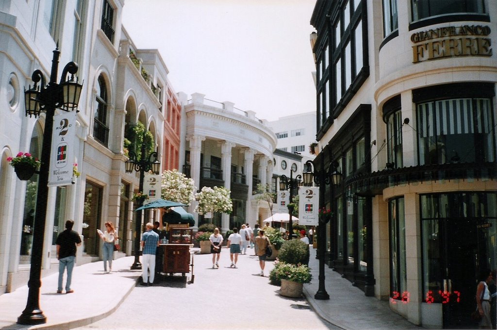 Rodeo Dr., BEVERLY HILLS by Claudio Batlla from …