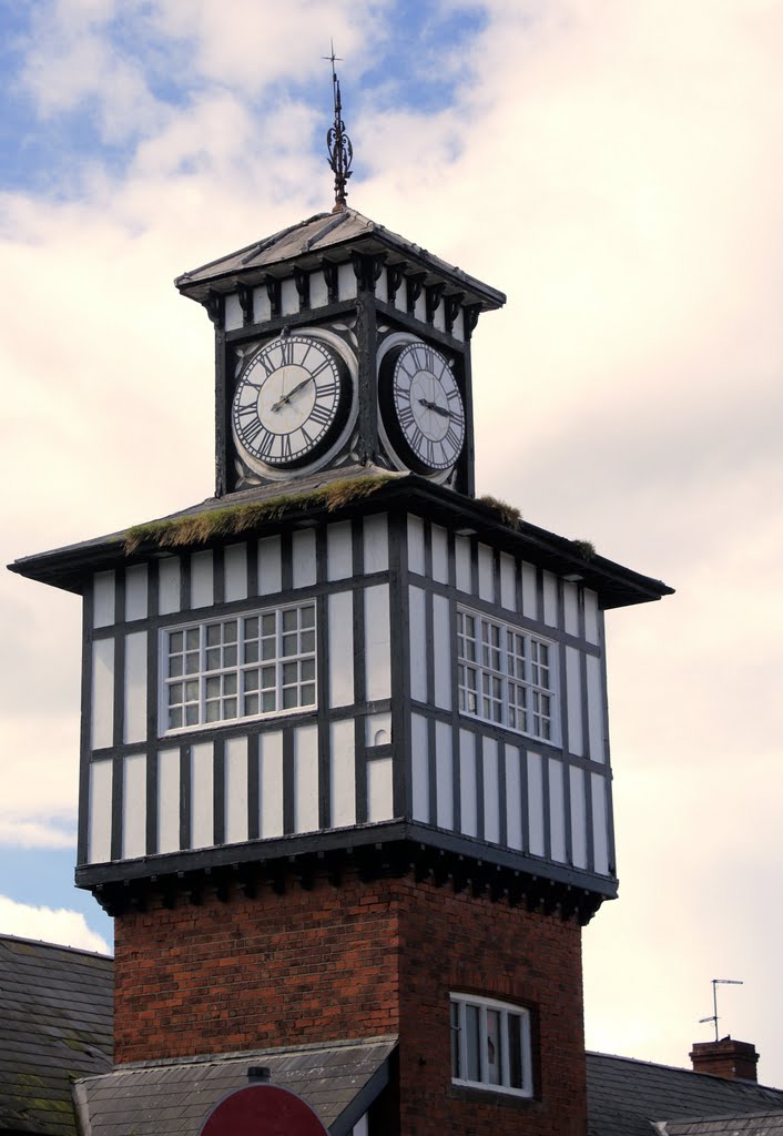 Clock Tower Portrush by colourv200l