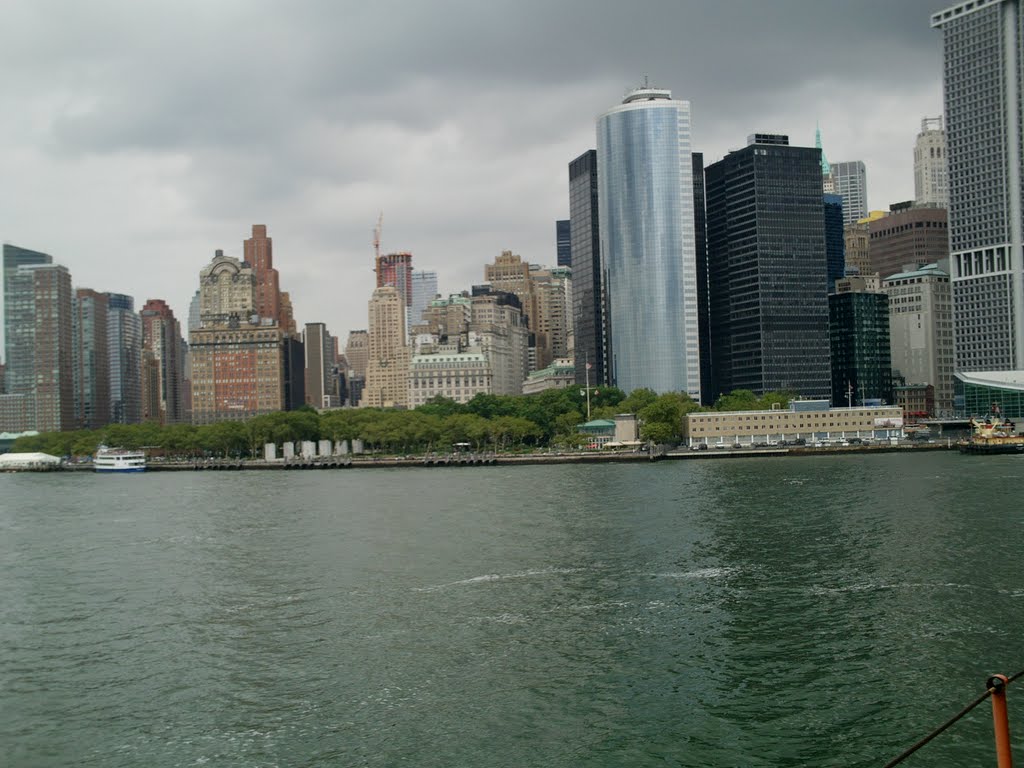 Staten Island Ferry by azimuth13