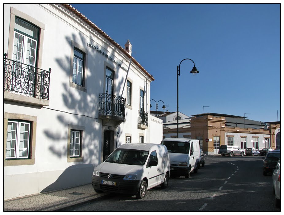 Rua Dr. João César Henriques by André Barragon