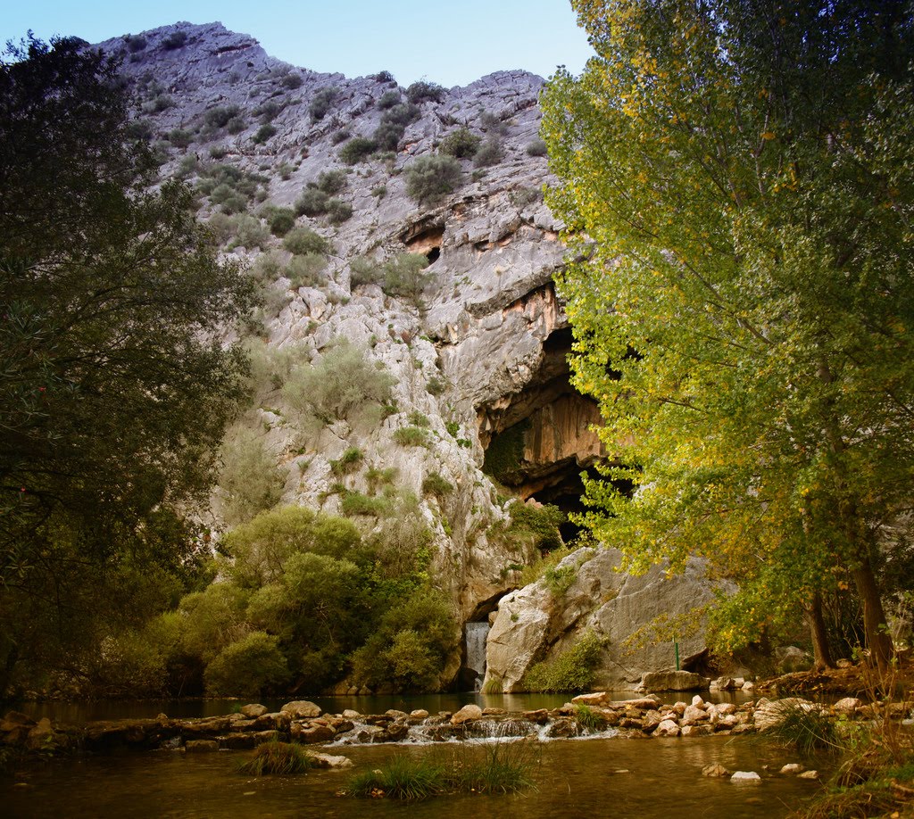 Cueva del Gato by ramontopa