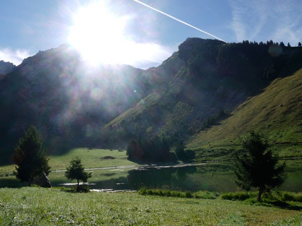 Lac des Confins by MichelF