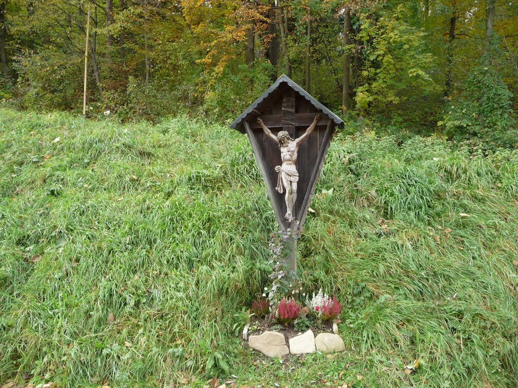 Wegkreuz in der Ortschaft Wald (St. Pöltner Rundwanderweg) by gt123456