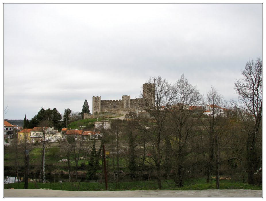 O Castelo do Sabugal by Barragon