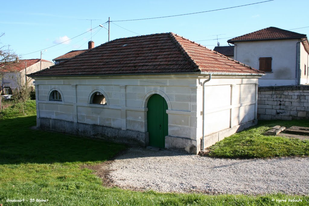 Lavoir de Gouécout - 55 Bonnet by H. Rebours