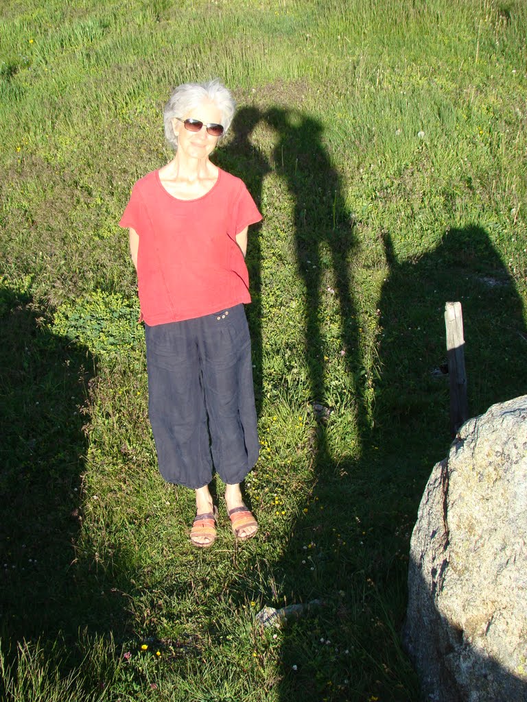 Julier Pass mit Oeko-Panzersperre und Schatten by Sebastian W. Bauer