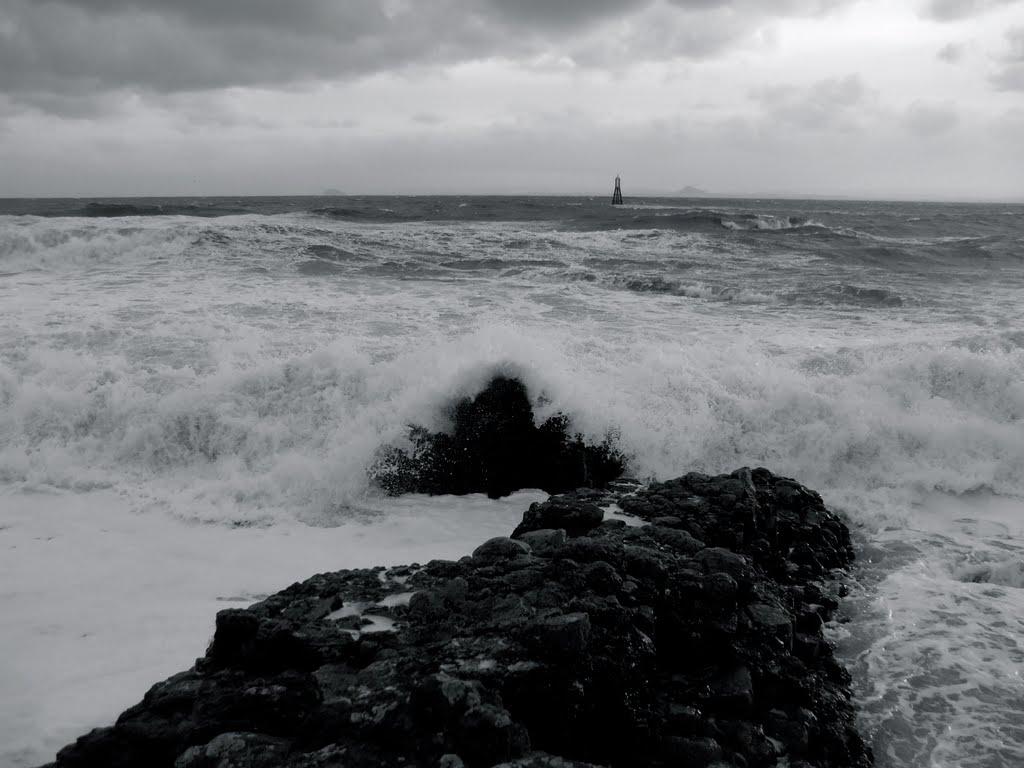 View of Berwick Law from Elie by pogomckay