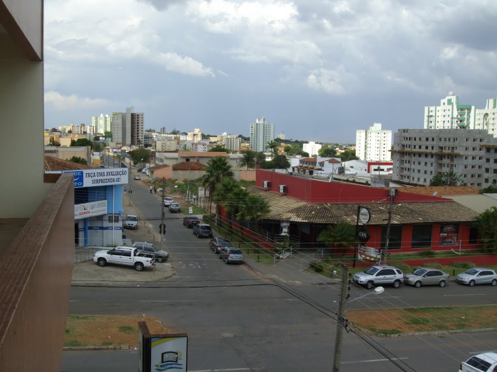 Rua Campos Belos by carlos antonio coelh…