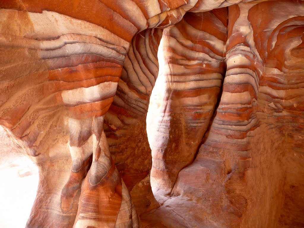 Petra District, Jordan by 叶征和