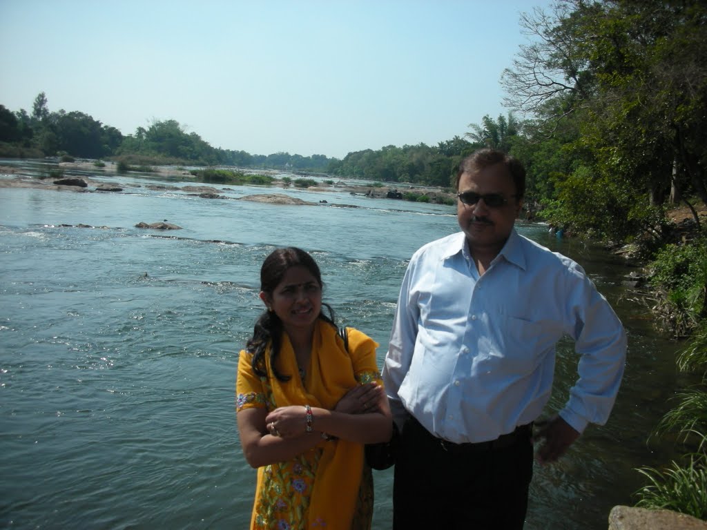 On the bank of Kaveri by Vinod Srivastava