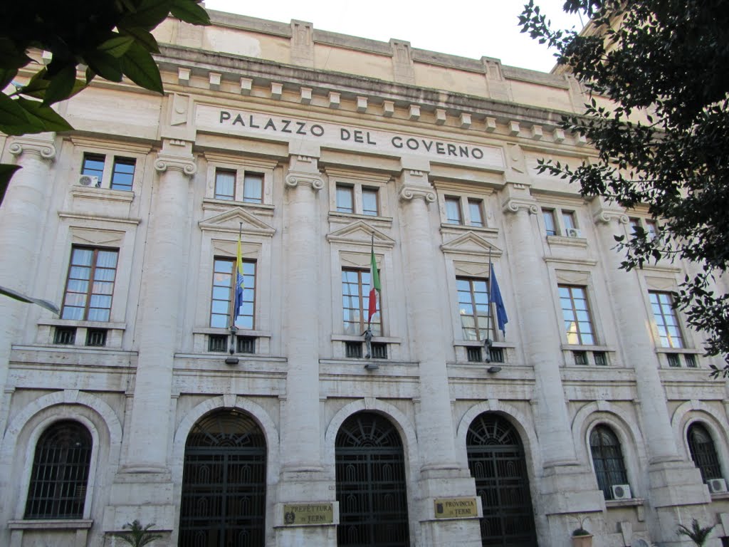 Palazzo del Governo by plino