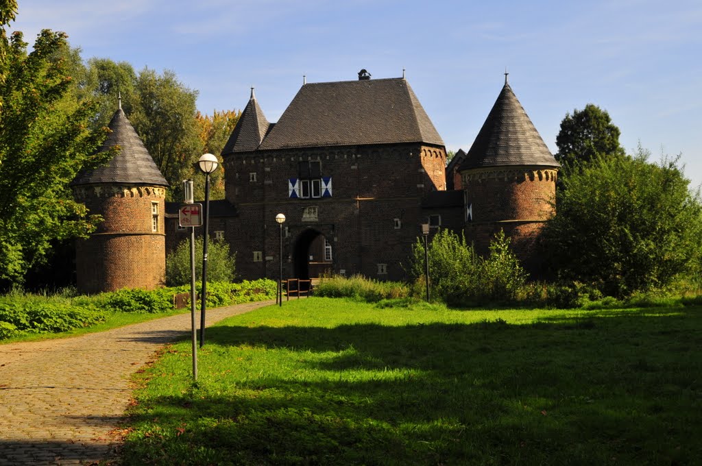 Burg Vondern Oberhausen by ollen27337