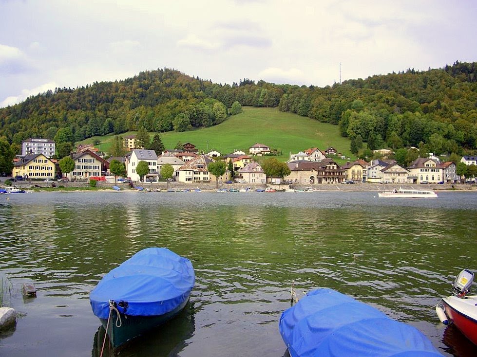 Le Pont VD, am Lac de Joux, 1004m.ü.M. by Christian Kobel