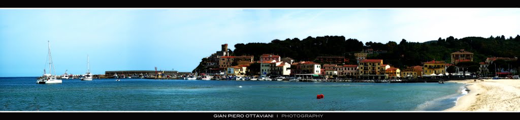 Marina di Campo by Gian Piero Ottaviani