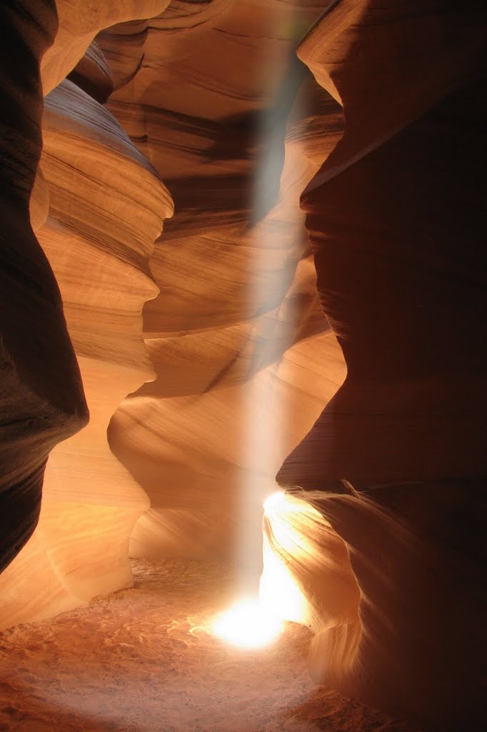 Antelope Canyon by Andreas Behnke