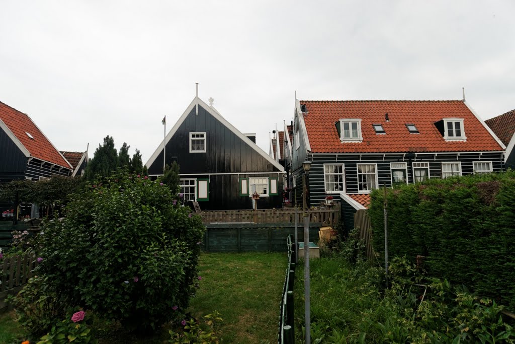 Marken - Kerkbuurt - View ESE by txllxt TxllxT