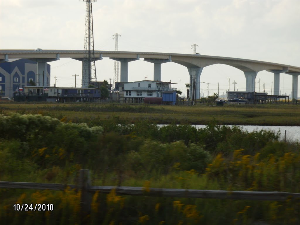 Bridge over Intercoastal Waterway at Surfside by Ken0matic