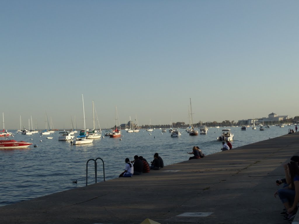 Chicago Lake Michigan by siddharth1.sinha