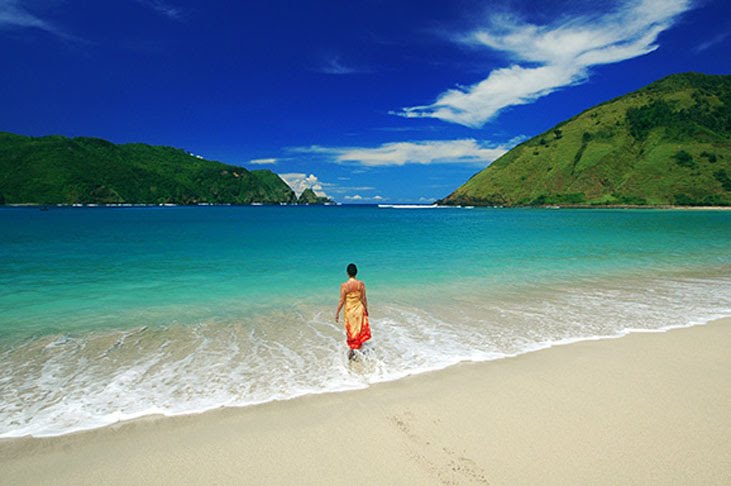 Beautiful mawun beach by stephankotas.com