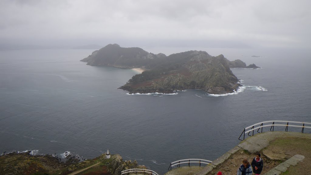 Caminos en zig zag sobre el mar by edoarado