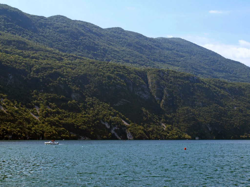 Lac du Bourget by Wim Constant