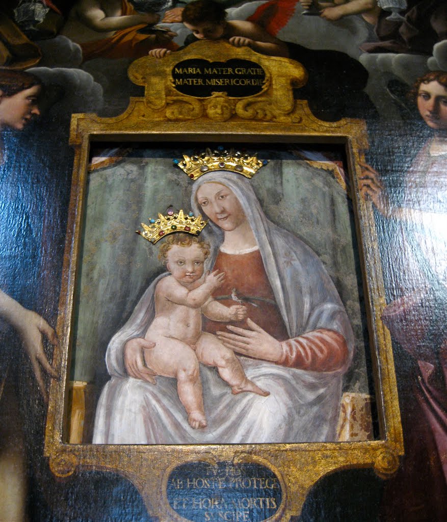 Pescia.La Madonna di Pie' di Piazza. "Pie' di Piazza"(On the foot of the square) Church:Our Lady with the Child by Landi Paolo (brezza)